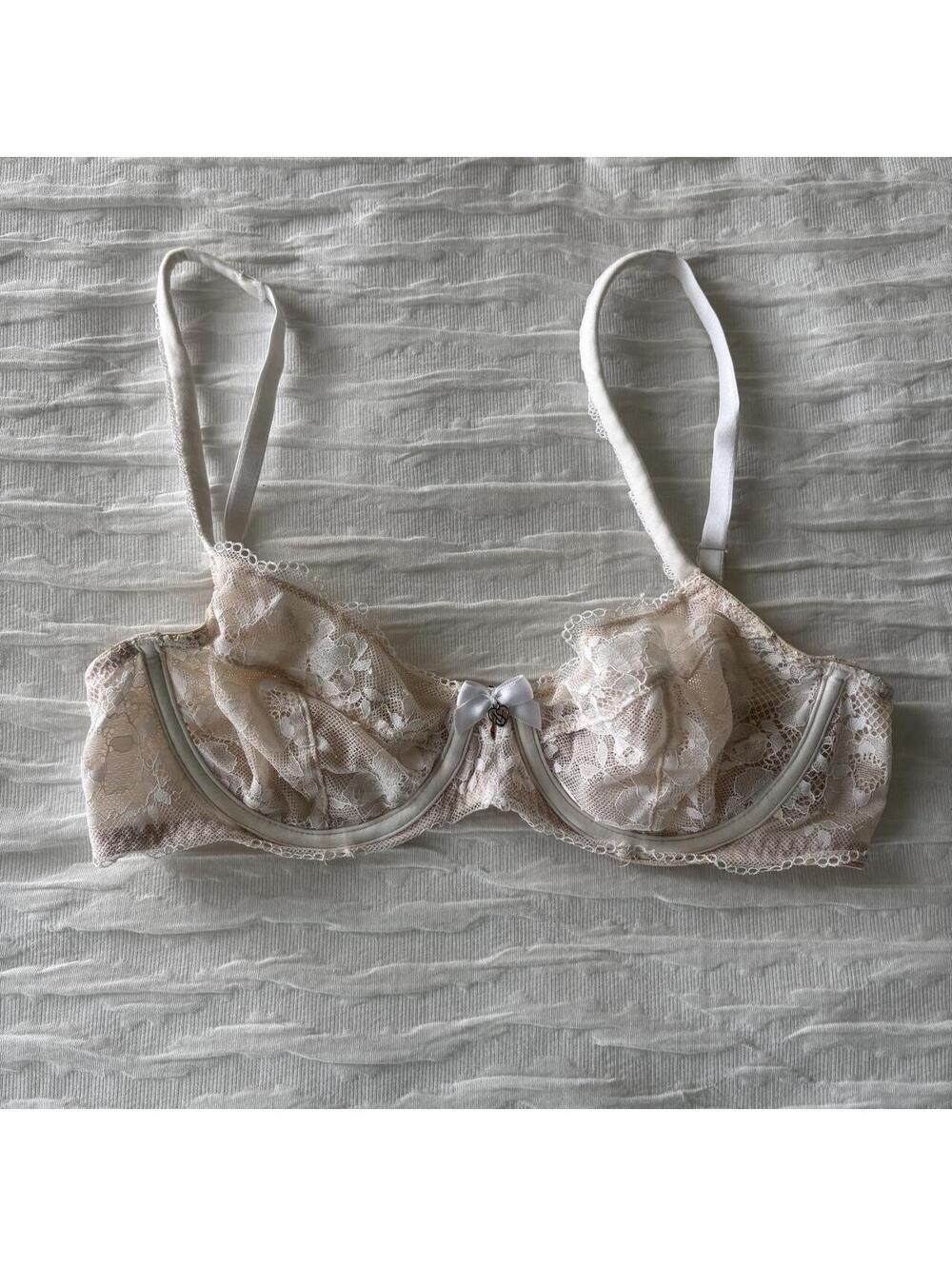 Victoria's Secret Women's Pink and Cream Bra